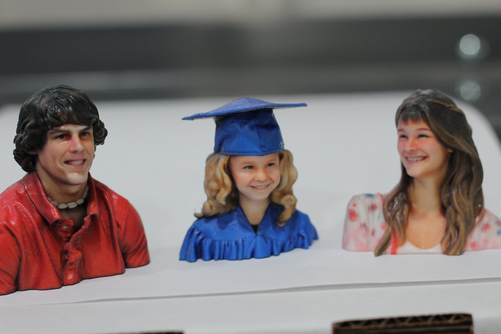 Solidiphy 3D graduation busts